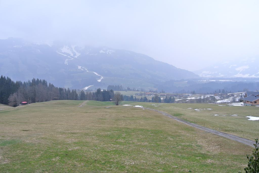Weberhof Hopfgarten ฮอพฟ์การ์เทน อิม บริกเซนทัล ภายนอก รูปภาพ